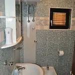 Olive I Lavender Appartement
