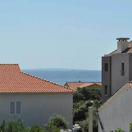 Olive I Lavender Mandre