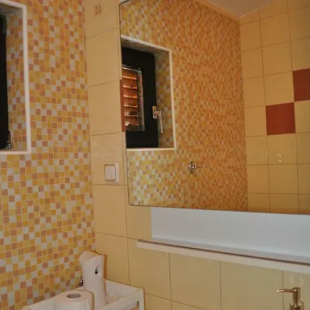 Olive I Lavender Apartment *